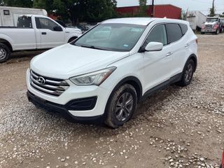 2016 Hyundai Santa Fe Sport 2.4L - Exterior Front Left Corner Image